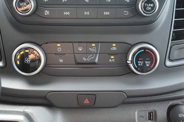 2025 Ford Transit 250