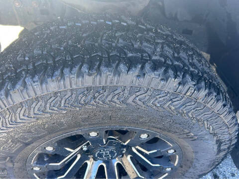 2017 RAM 1500 SLT