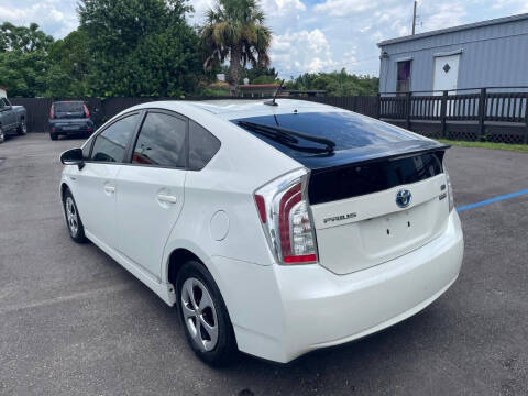 2014 Toyota Prius Three