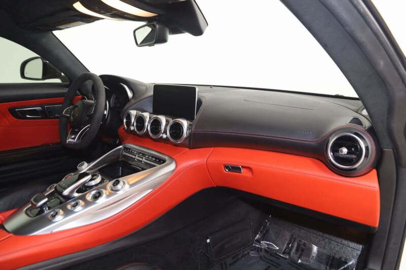 2016 Mercedes-Benz AMG GT S