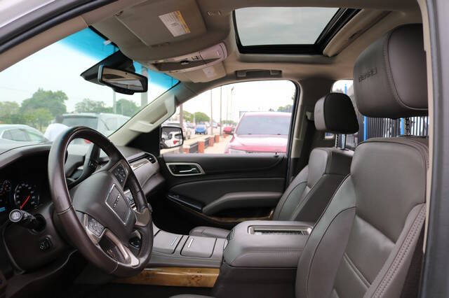 2017 GMC Yukon XL Denali