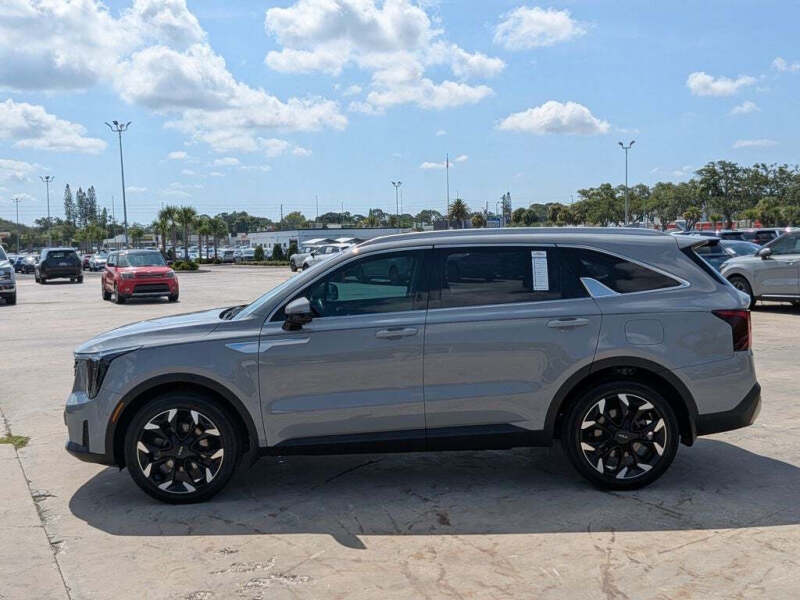 2025 Kia Sorento SX