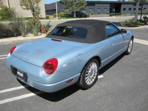 2004 Ford Thunderbird Deluxe