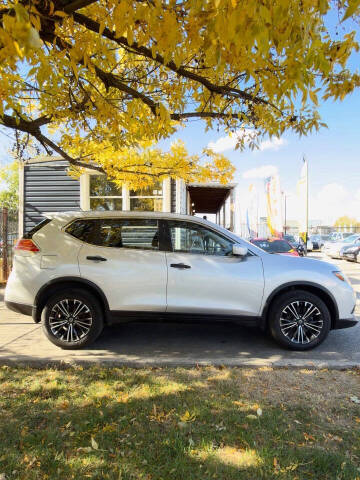 2016 Nissan Rogue S