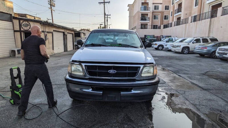 1998 Ford F-150 XL