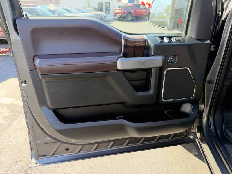 2016 Ford F-150 Platinum