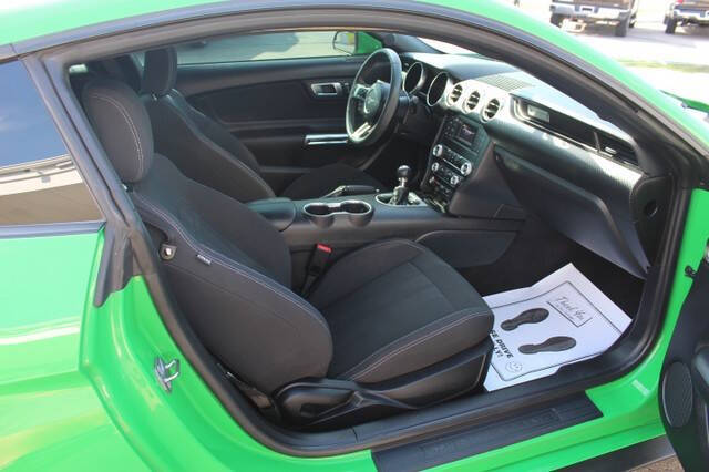 2019 Ford Mustang