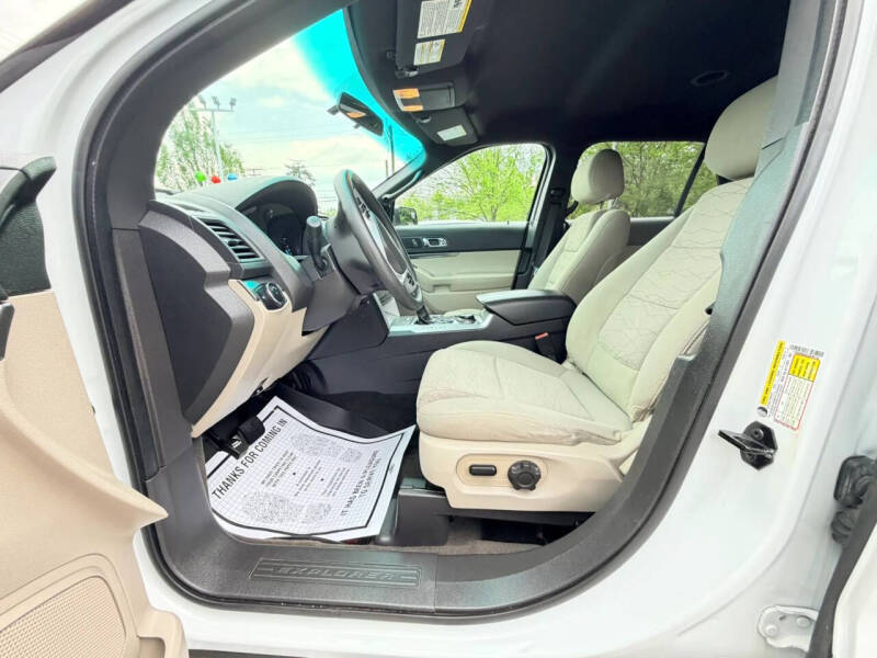 2015 Ford Explorer