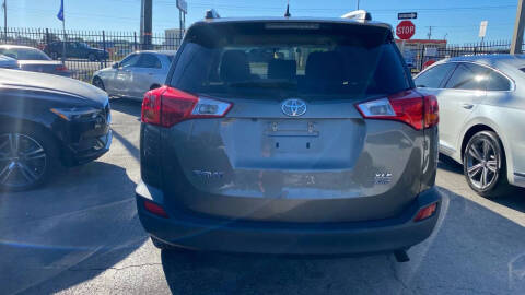 2013 Toyota RAV4 XLE