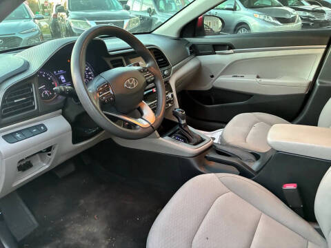 2020 Hyundai Elantra