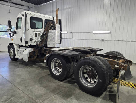2015 Freightliner Cascadia