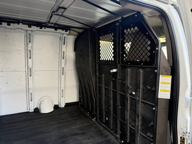 2019 Chevrolet Express 2500