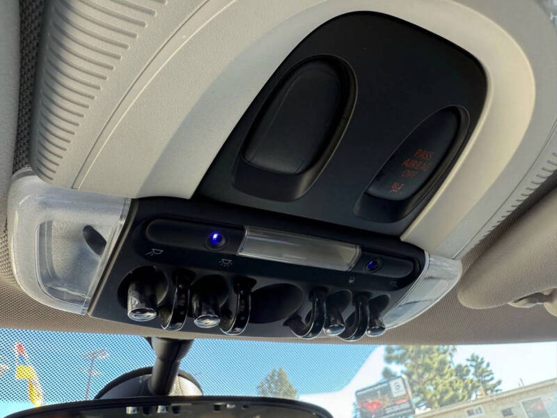 2016 MINI Hardtop 4 Door Cooper