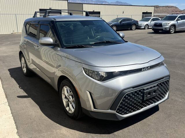 2023 Kia Soul LX
