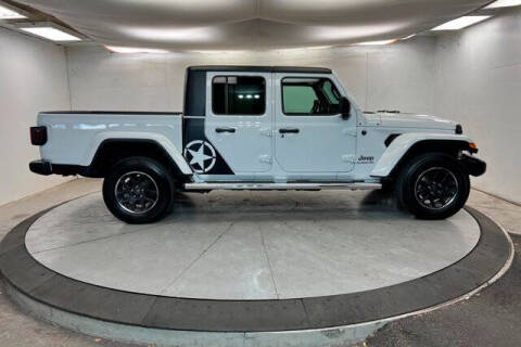 2022 Jeep Gladiator Overland