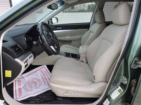 2010 Subaru Outback 2.5i Premium