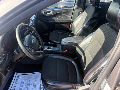 2025 Ford Escape ST-Line