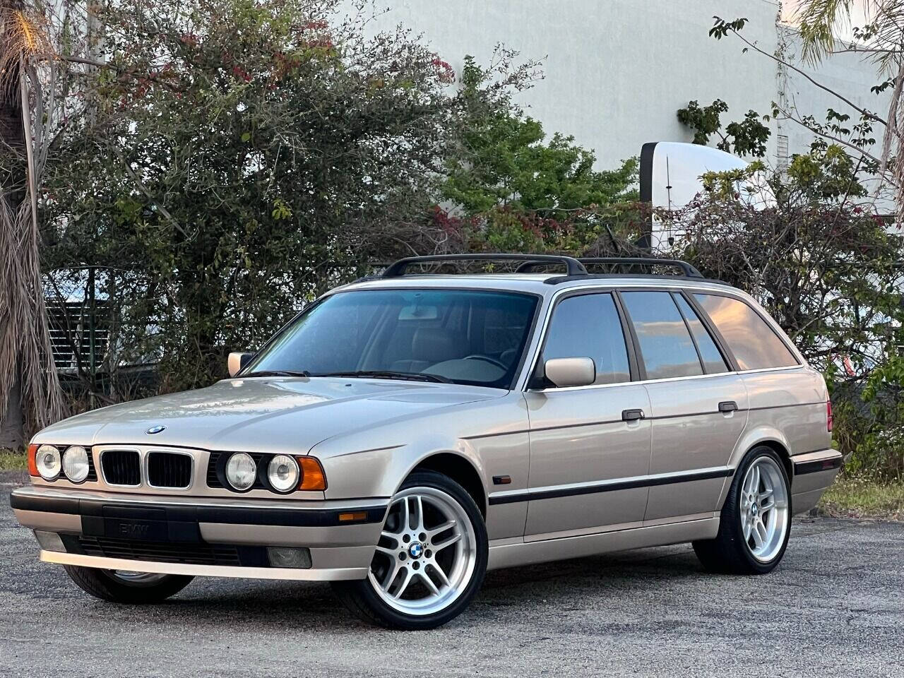 1995 BMW 5 Series  - $13,900