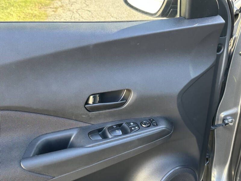 2019 Nissan Kicks SV