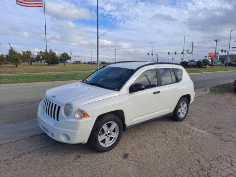 2007 Jeep Compass for sale at BUZZZ MOTORS in Moore OK