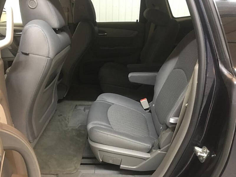 2017 Chevrolet Traverse LT