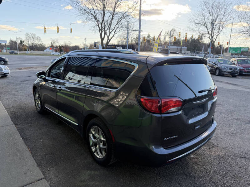 2019 Chrysler Pacifica Limited