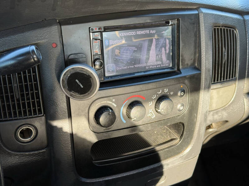 2004 Dodge Ram 2500 SLT