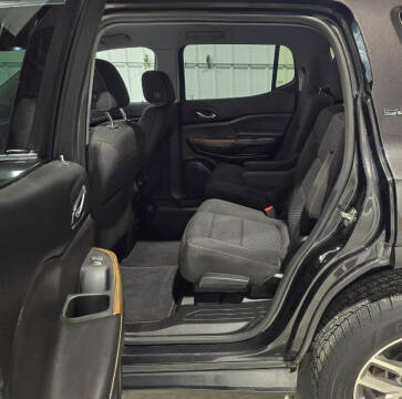 2019 GMC Acadia SLE-2