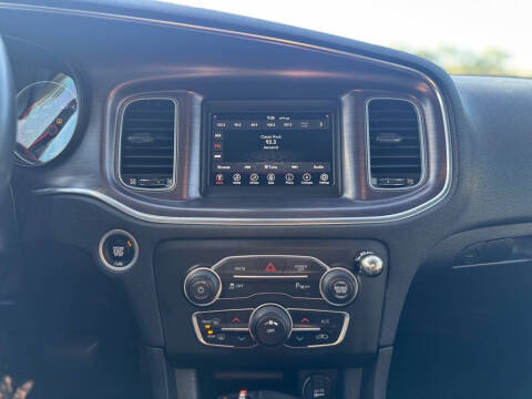 2018 Dodge Charger SXT