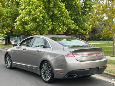 2015 Lincoln MKZ Hybrid