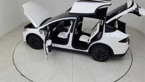 2022 Tesla Model X Plaid