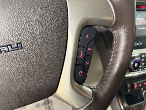 2016 GMC Acadia Denali