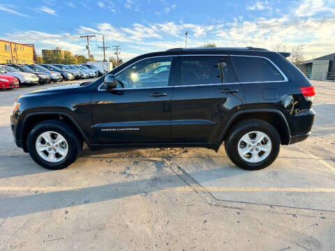 2016 Jeep Grand Cherokee Laredo
