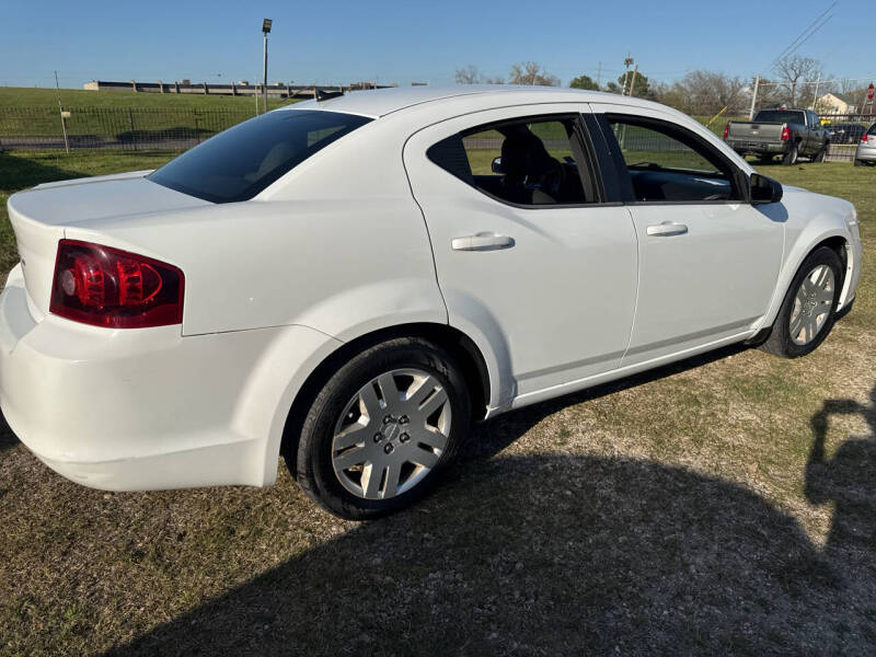 2011 Dodge Avenger Express
