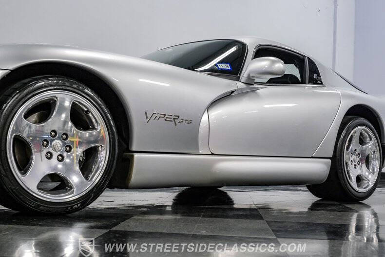 1999 Dodge Viper GTS