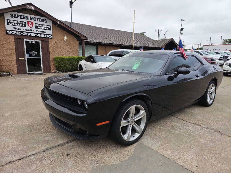 2022 Dodge Challenger SXT