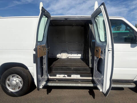2013 Ford E-Series E-250