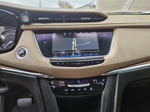 2017 Cadillac XT5 Platinum