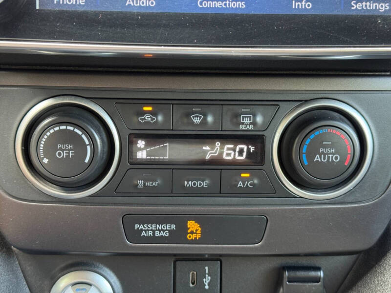 2023 Nissan LEAF S