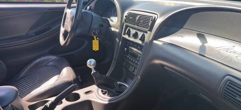 2001 Ford Mustang GT