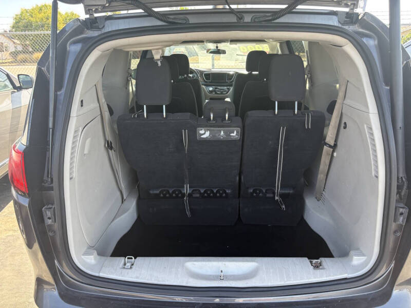 2018 Chrysler Pacifica Touring