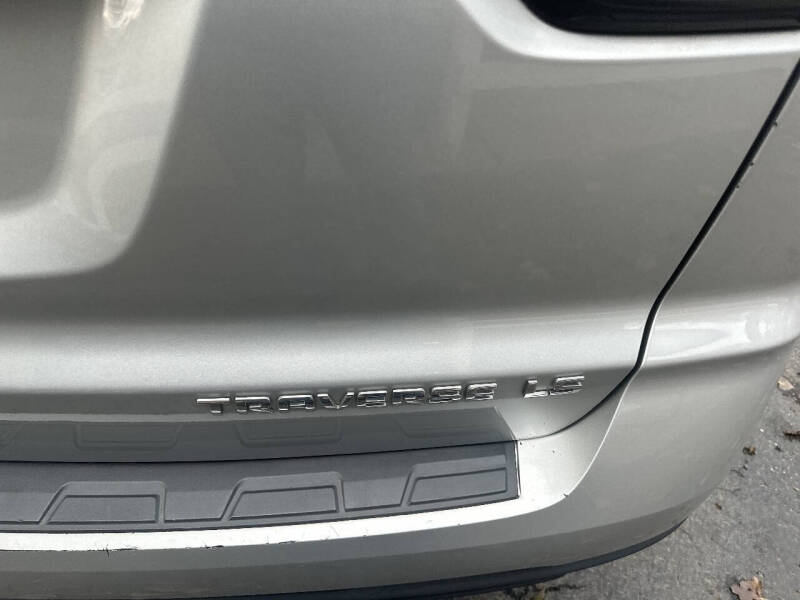 2013 Chevrolet Traverse LS