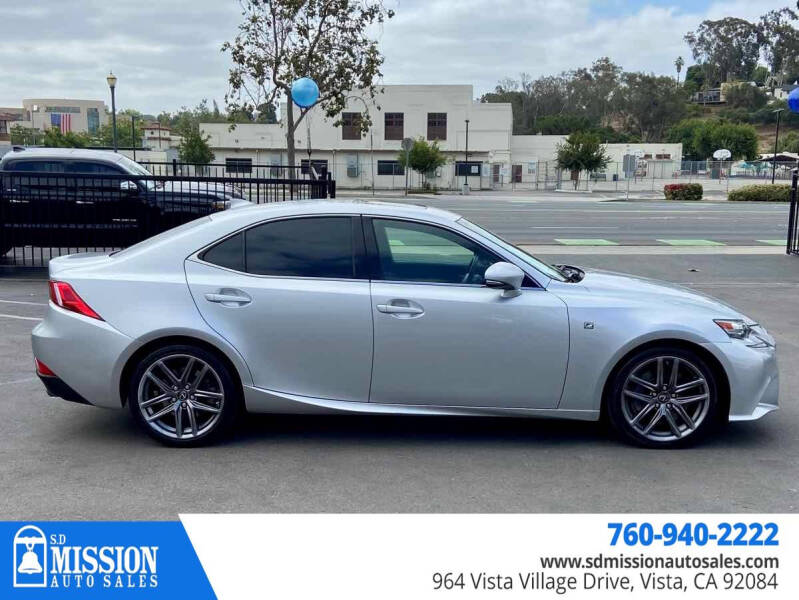 2016 Lexus IS 200t