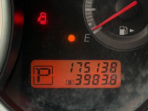 2010 Nissan Versa 1.8 S