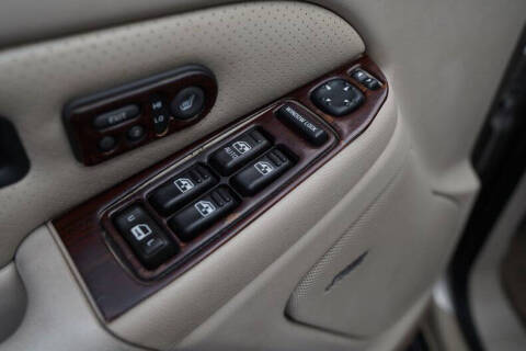 2002 Cadillac Escalade