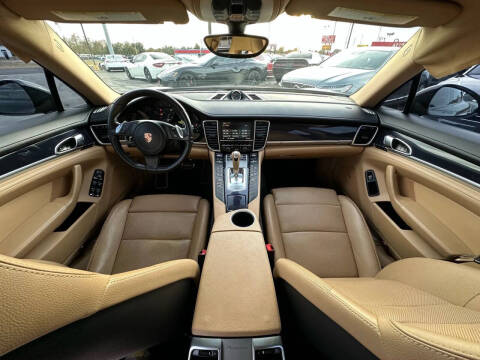 2015 Porsche Panamera