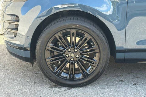2026 Land Rover Range Rover Evoque P250 Dynamic SE
