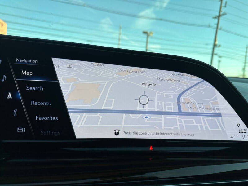 2022 Cadillac Escalade ESV Premium Luxury