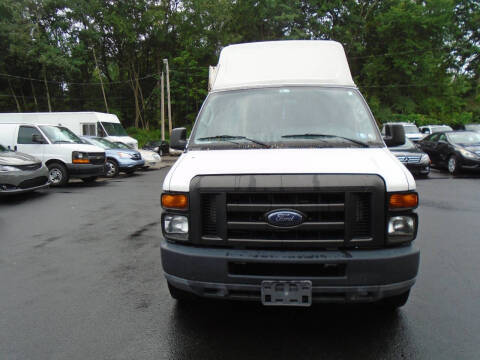 2010 Ford E-Series E-250