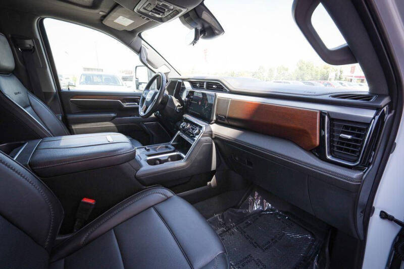 2024 GMC Sierra 3500HD